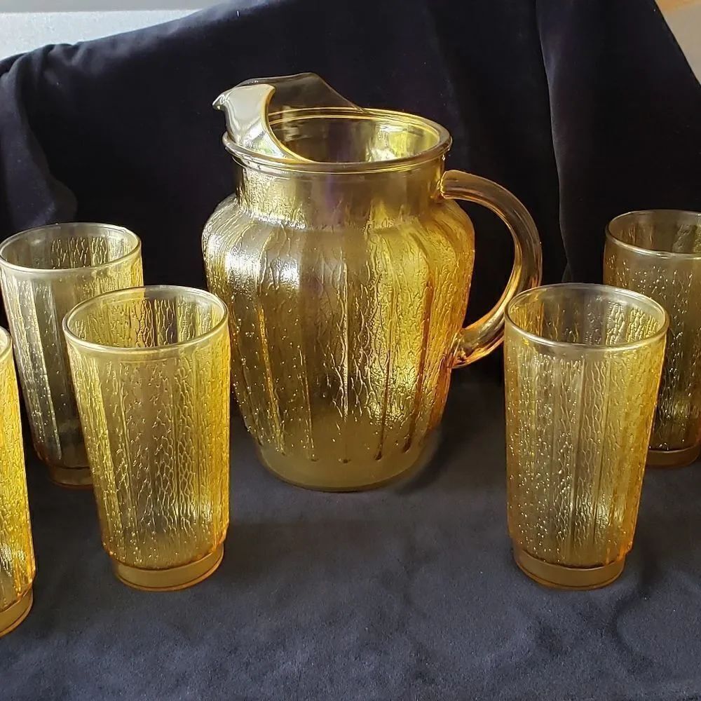 Pretty Vintage Textured Gold Pitcher and 6 Glasses